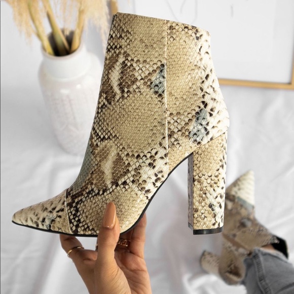 Pointy Toe Snakeskin Embossed Booties in Snake - Picture 2 of 8